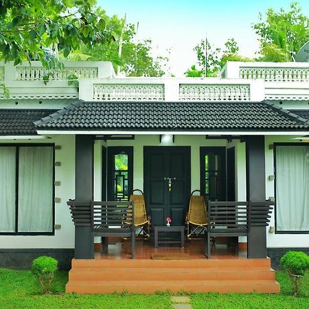 Mayas Beach House Mararikulam Exterior foto