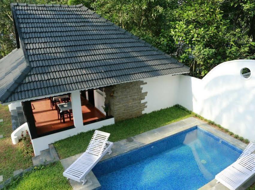 Mayas Beach House Mararikulam Exterior foto